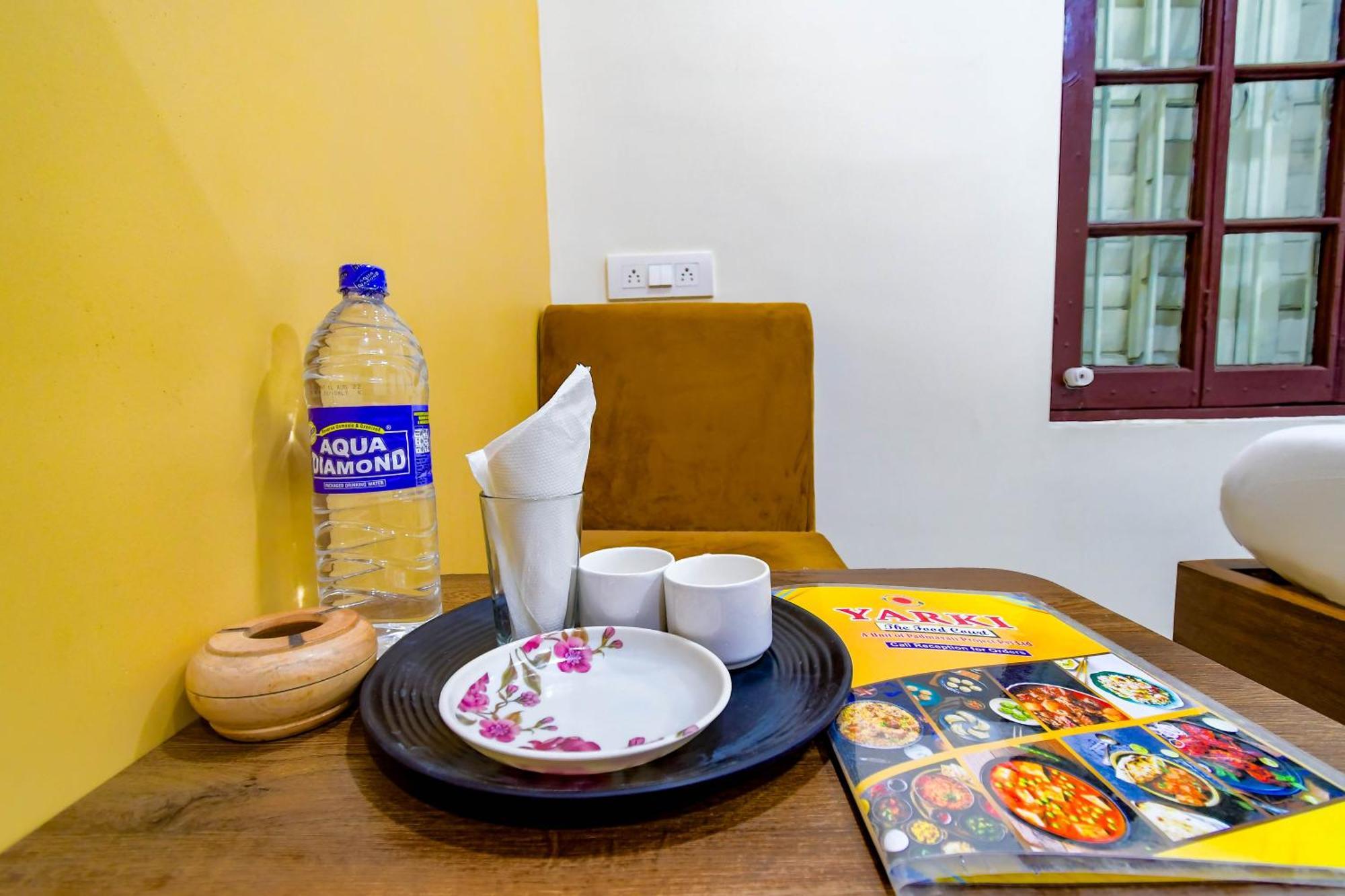 Hotel Mahal Kolkata Eksteriør bilde